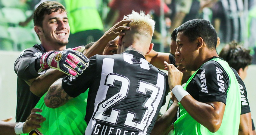 39980096530 f925348fef k - Destaques da semana - Vit&oacute;ria no cl&aacute;ssico e dias de lideran&ccedil;a no Brasileir&atilde;o