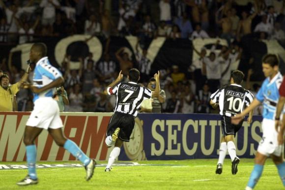 wYWr kNc.jpg large - Histórico do Confronto – Atlético x Grêmio