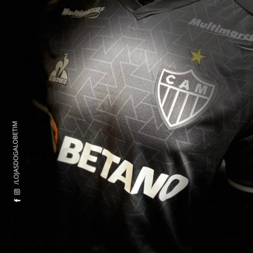 traje3 1 500x500 - Atlético lança o uniforme 3 "all black" que pode ser o último da LeCoq